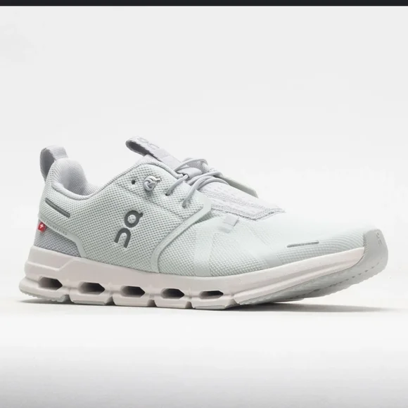 Like New On Cloud sky Running Shoes Ice/ Glacier Big Kids Size 6.5Y - Picture 1 of 6